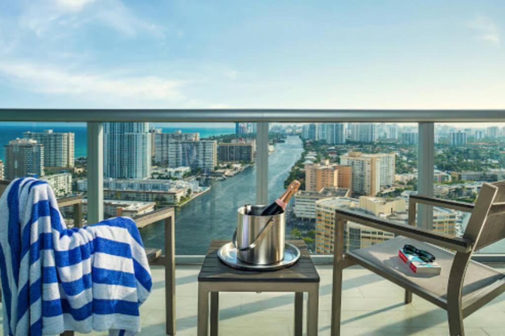 Beachwalk 1B-1B Apmt Amazing View 12A Hallandale Beach Exterior photo